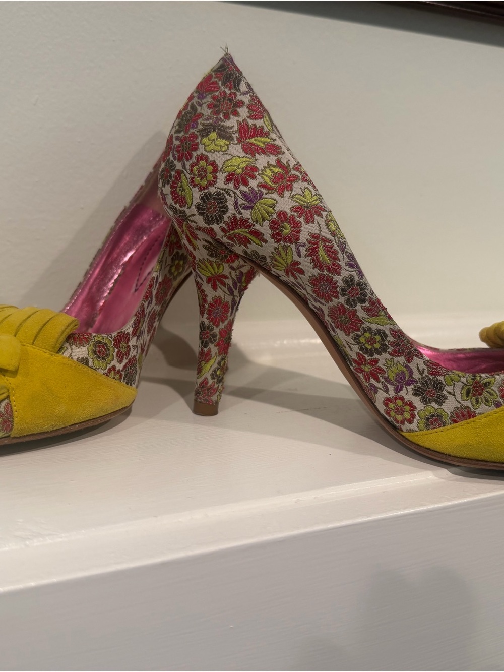 Vintage Etro Floral Print Jacquard Pumps with Suede Accents